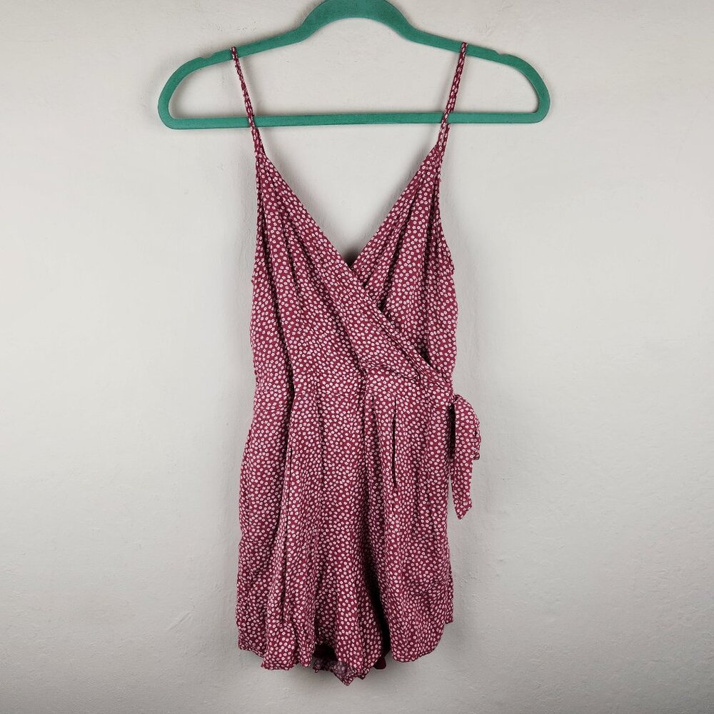 Abercrombie & Fitch Ditsy Floral Faux Wrap Smocked Romper Red/Burgundy sz S
